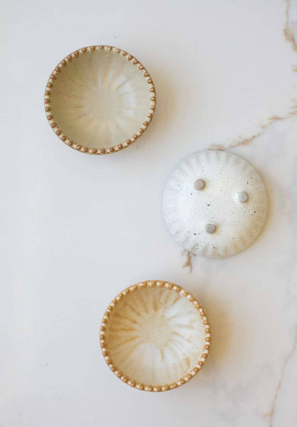 Ruffled Pinch Bowls